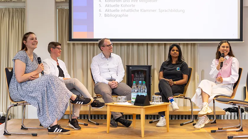 Podiumsgäste beim Kamingespräch