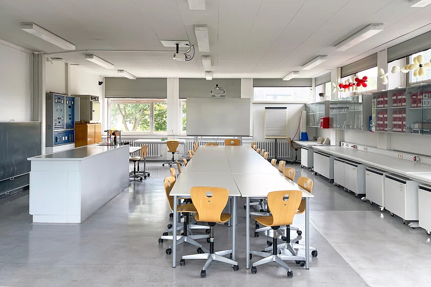 Naturwissenschaftliches Labor 