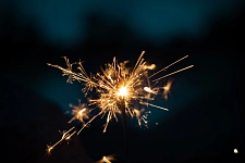 Symbolbild: Ein Funke