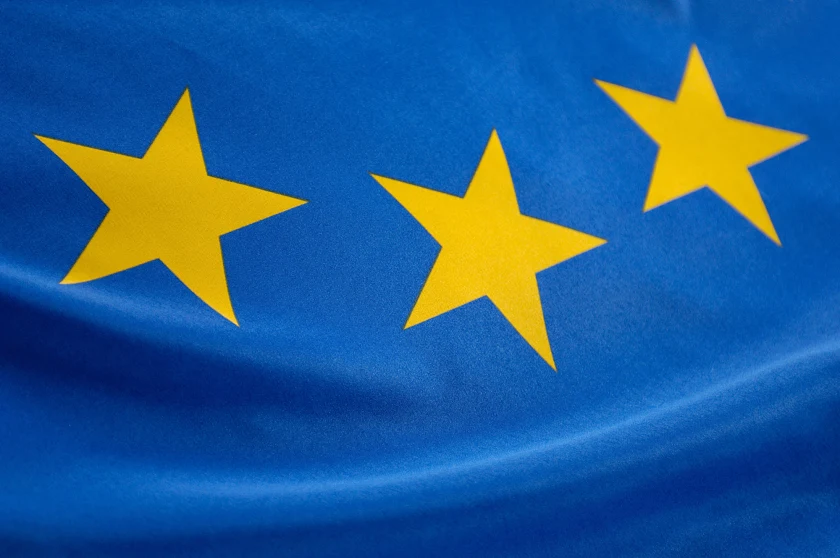 Nahaufnahme einer Europaflagge