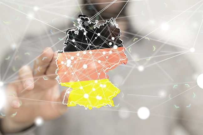 Digitale Deutschlandkarte symbolisiert Vernetzung