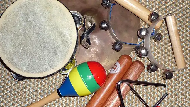 Typische Musikinstrumente für die Grundschule