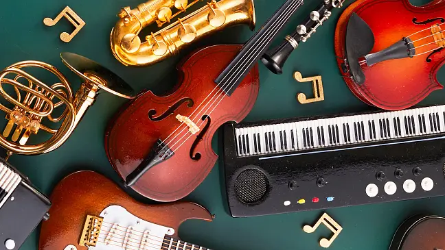 Collage mit Instrumenten