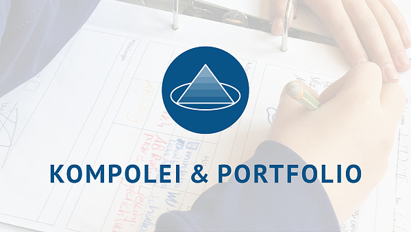 Symbolbild mit Kompolei-Grafik