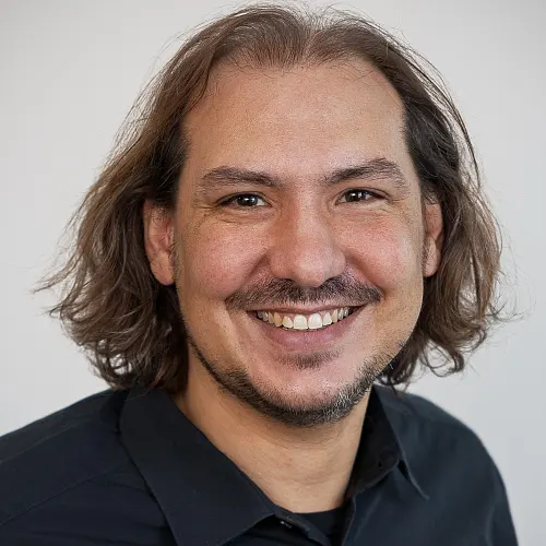 Portrait Steffen Deniz Post